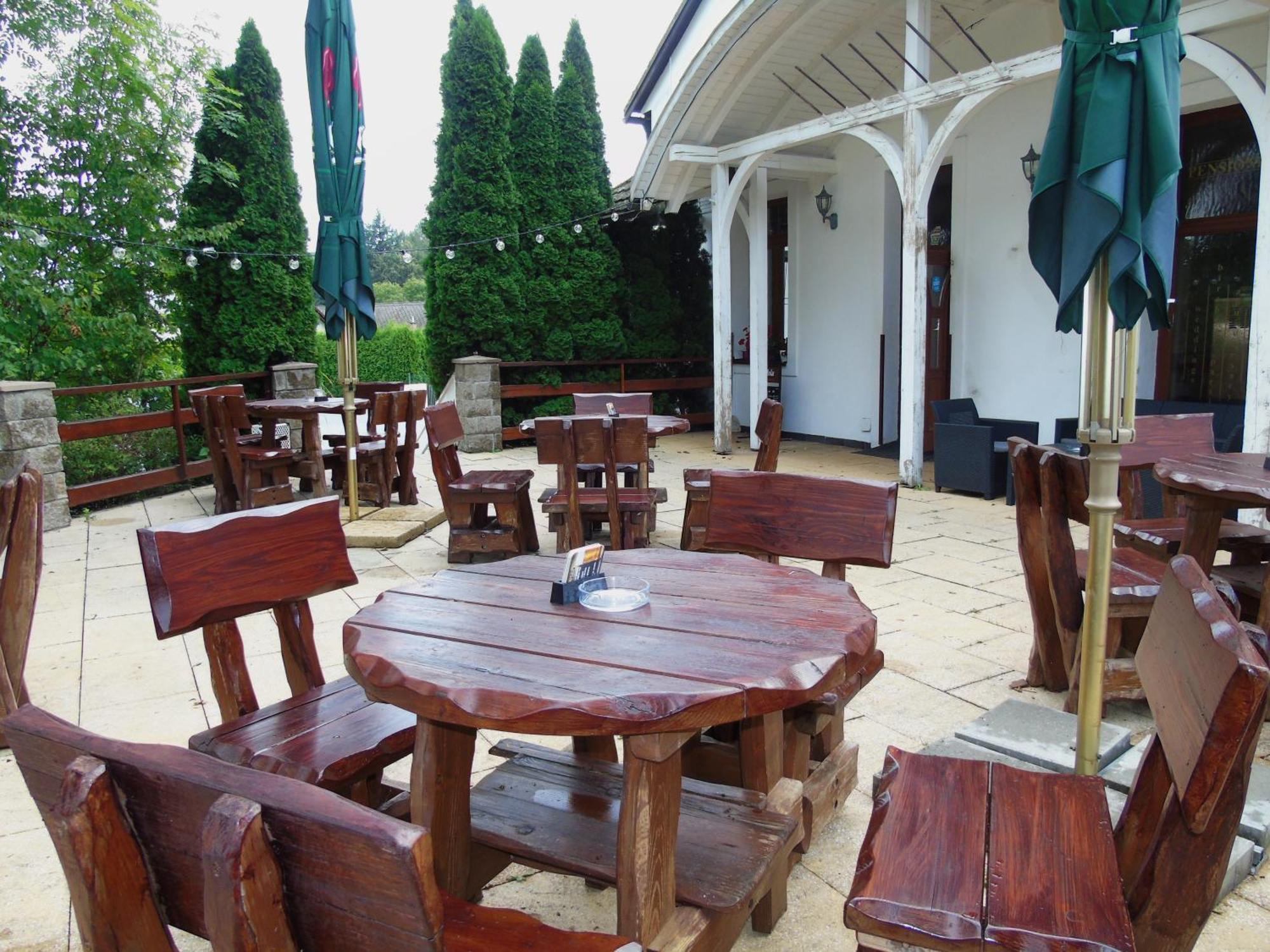 Toris Inn Trinec Exteriör bild